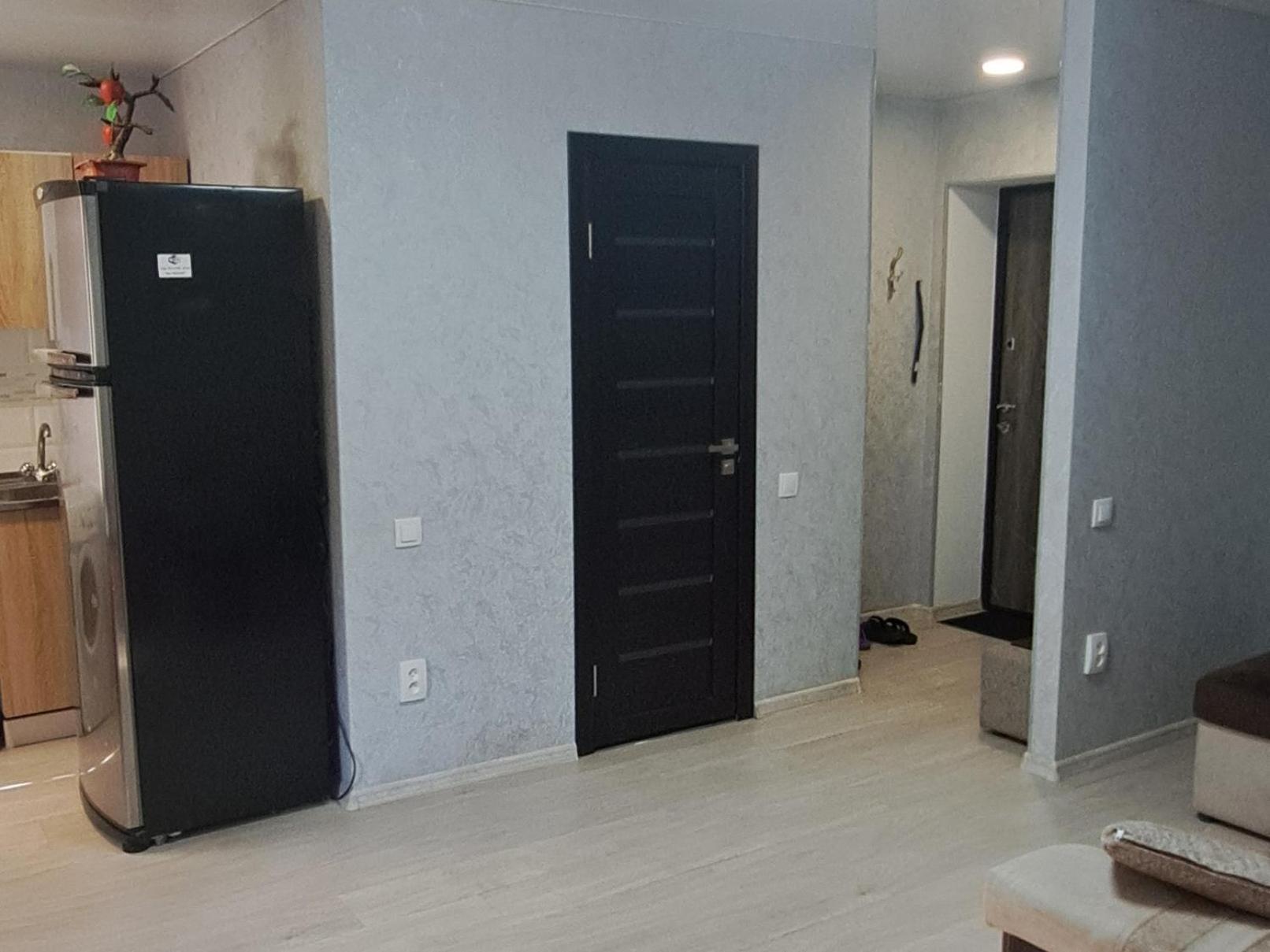 Студия 2 Комнаты В Центре Города Kryvyi Rih Exterior foto